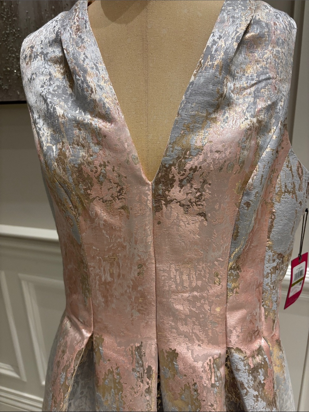 Vince Camuto Pink, Silver and Gold Metallic Brocade V-Neck Dress - Picture 2 of 10